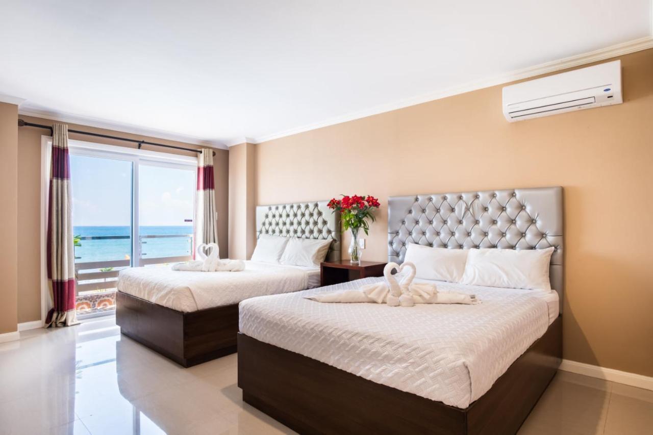 Em Royalle Hotel & Beach Resort サンフアン エクステリア 写真